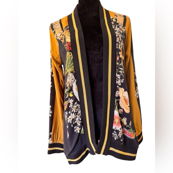 Farm Rio Floral Black and Gold Women's Jacket Size Small - Picture 1 of 11